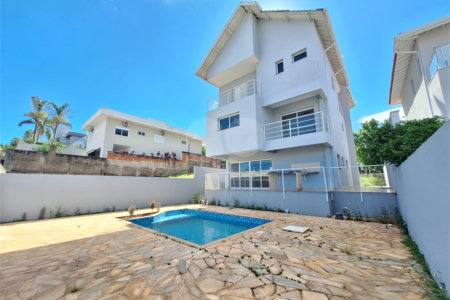 Casa à venda com 4 suítes no condomínio Terras de São Francisco, Vinhedo - SP
