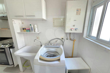 Apartamento à venda com 4 quartos, sendo 1 suíte, em Vila Polopoli, São Paulo, SP