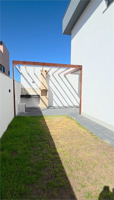 Casa à venda com 3 quartos, sendo 2 suítes, em Guriri, Cabo Frio, RJ