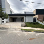 Casa à venda com 3 quartos, sendo 1 suíte,  no condomínio Cyrela Landscape Esplanada, Votorantim - SP