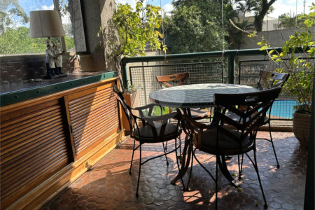 Apartamento à venda com 4 quartos, sendo 2 suítes,  em Paineiras do Morumbi, São Paulo, SP