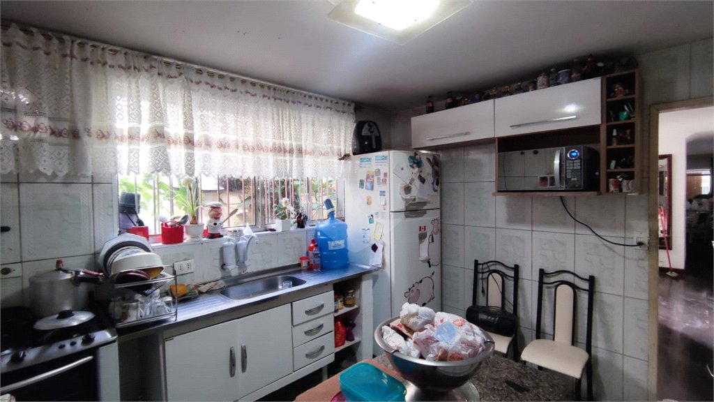 Casa à venda com 3 quartos, sendo 1 suíte, em Mirandópolis, São Paulo, SP