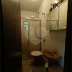 Casa à venda com 4 quartos, sendo 1 suíte, no condomínio Shangri-la, Atibaia - SP