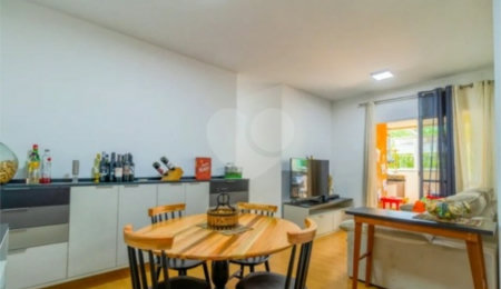 Apartamento à venda com 3 quartos, sendo 1 suíte,  em Vila Guilherme, São Paulo, SP
