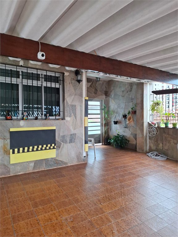 Sobrado à venda com 3 quartos em Santa Teresinha, São Paulo, SP