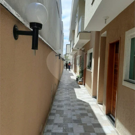 Casa em condomínio com 55m² , 2 dormitórios , sendo 2 suítes , 2 vagas , à venda na Penha.