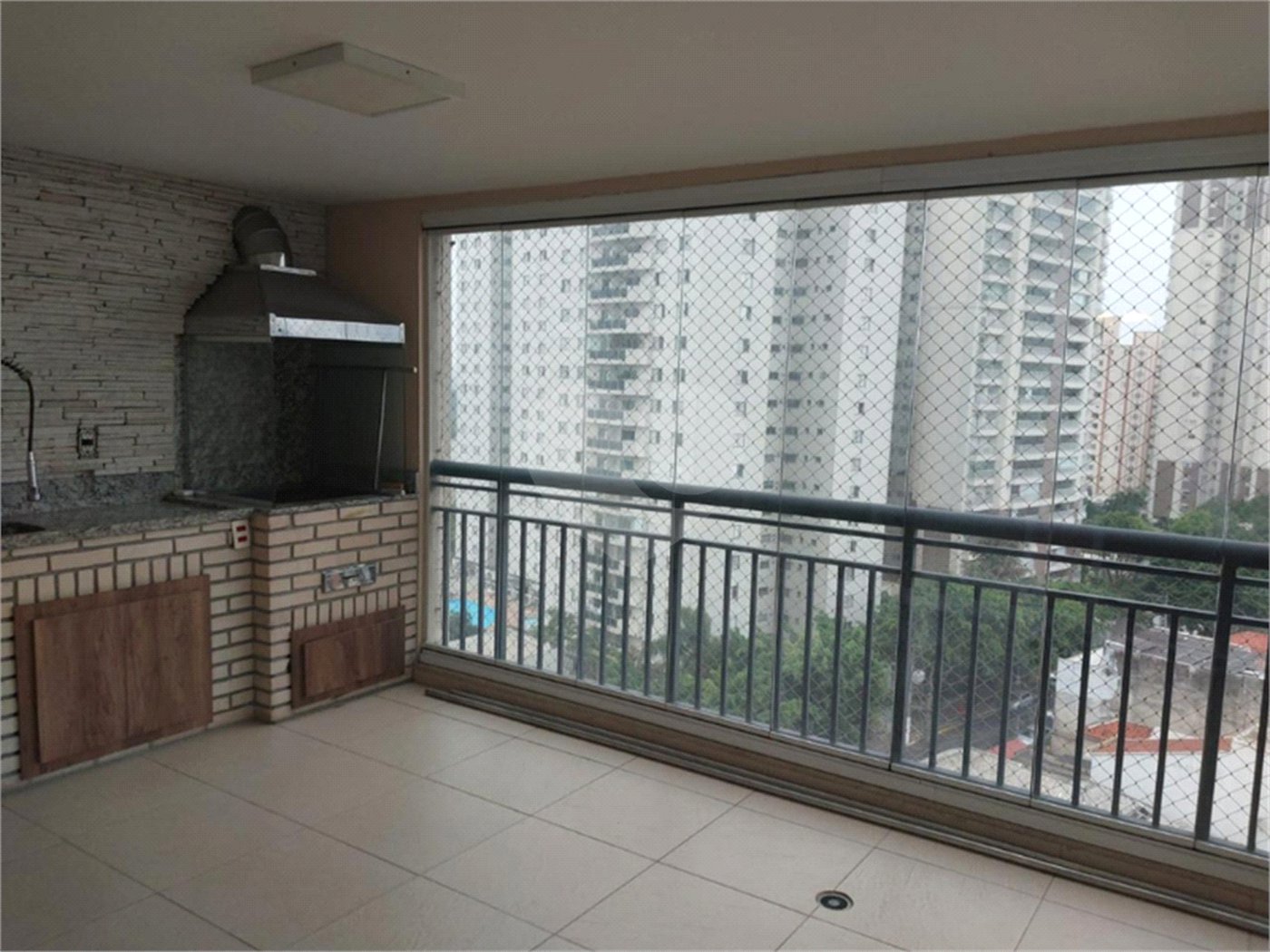 Amplo Apartamento no Belém – 134m², 3 Dorms, 1 Suíte e 2 Vagas!