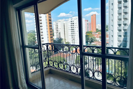 Apartamento de 130m2 à venda com 3 dormitórios e 2 vagas no Campo Belo