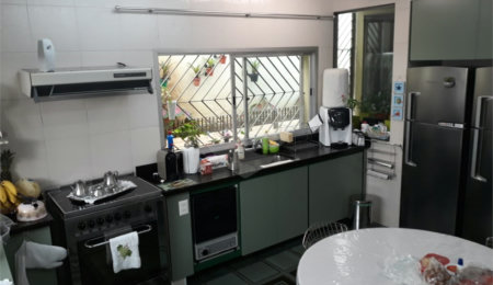 Casa à venda com 3 quartos, sendo 1 suíte, em Santana, São Paulo, SP