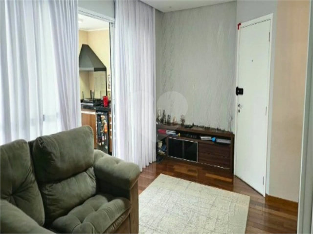 Apartamento à venda com 2 quartos, sendo 1 suíte,  em Santana, São Paulo, SP