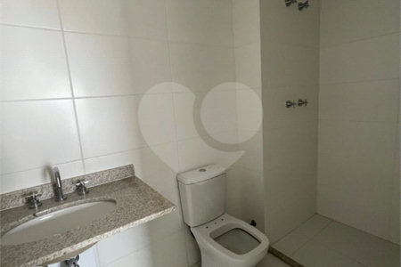 Apartamento à venda com 1 quarto em Santo Amaro, São Paulo, SP