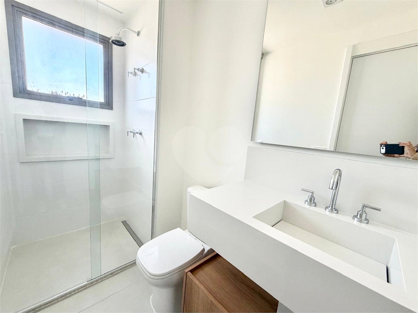 Apartamento à venda com 3 suítes em Campo Belo, São Paulo, SP