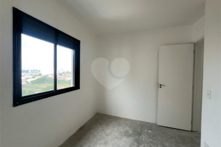 Apartamento à venda com 2 quartos em Vila Mazzei, São Paulo, SP