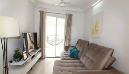 Apartamento à venda com 3 quartos, sendo 1 suíte,  em Vila Andrade, São Paulo, SP