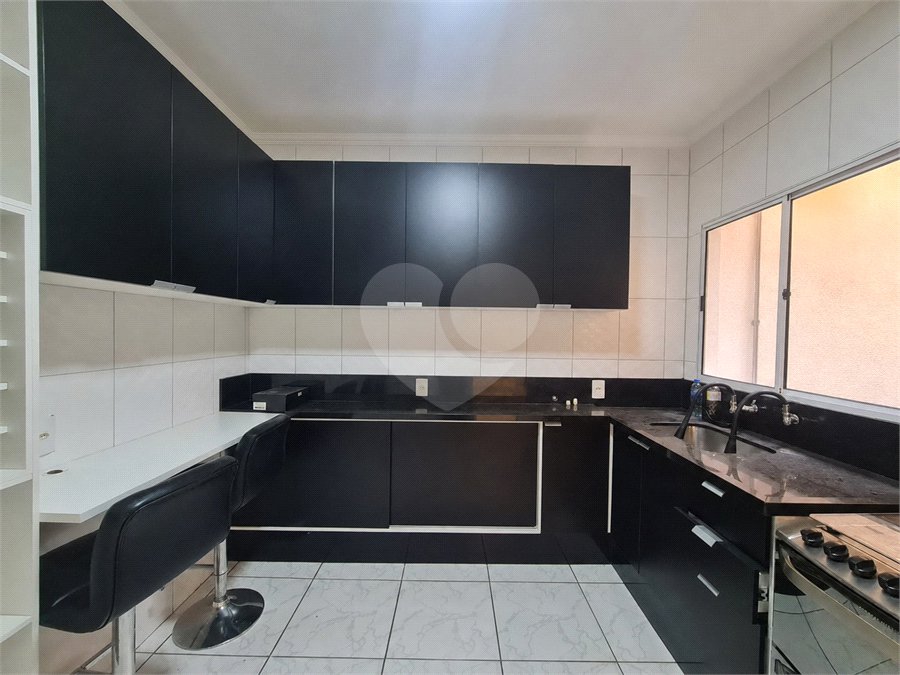 Casa à venda com 3 quartos, sendo 1 suíte, no condomínio Ponta de Leste, São Paulo - SP