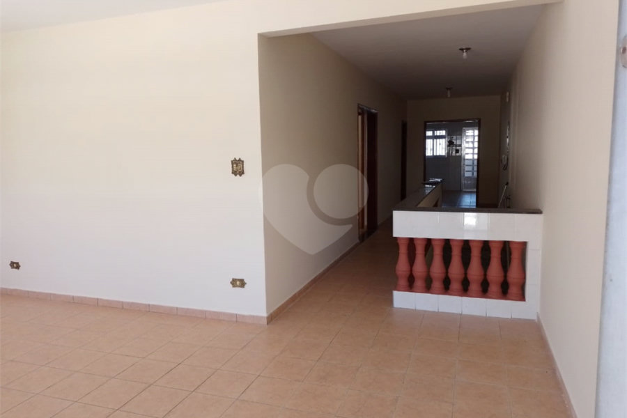 Sobrado à venda com 2 quartos, sendo 1 suíte, em Vila Nova Cachoeirinha, São Paulo, SP