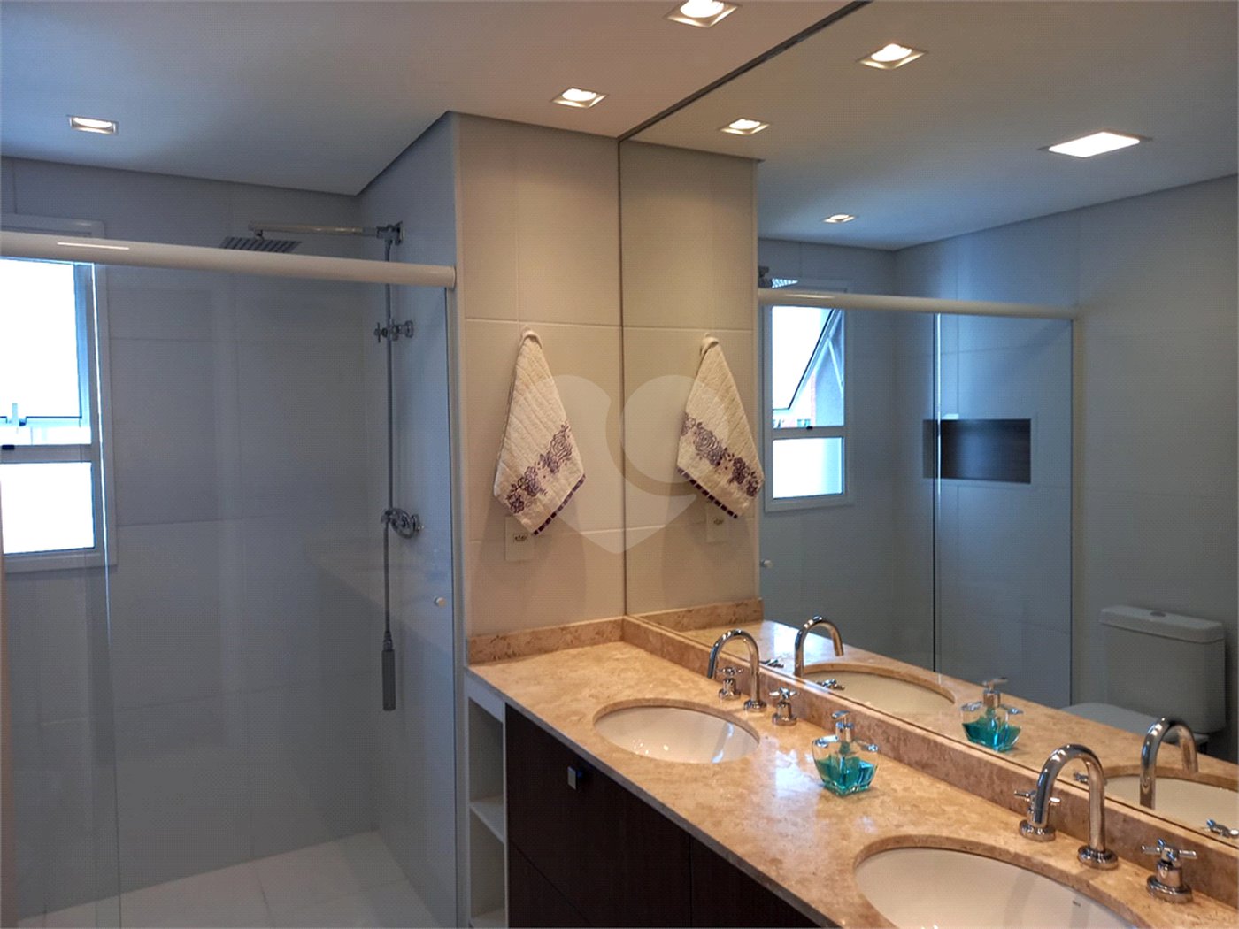Apartamento à venda com 4 suítes em Vila Suzana, São Paulo, SP
