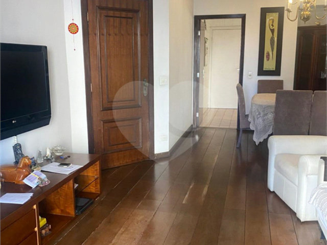 Apartamento à venda com 2 quartos, sendo 1 suíte,  em Santana, São Paulo, SP