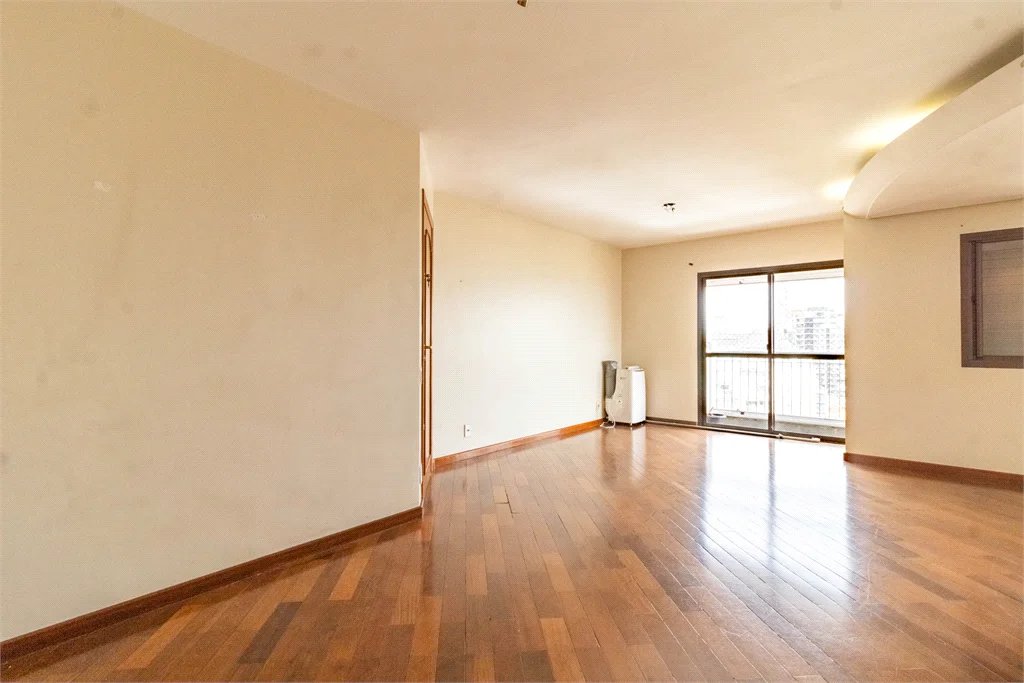 Apartamento à venda com 3 quartos, sendo 1 suíte, em Sumarezinho, São Paulo, SP