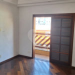 Sobrado para alugar com 4 quartos, sendo 3 suítes, em Vila Nivi, São Paulo, SP