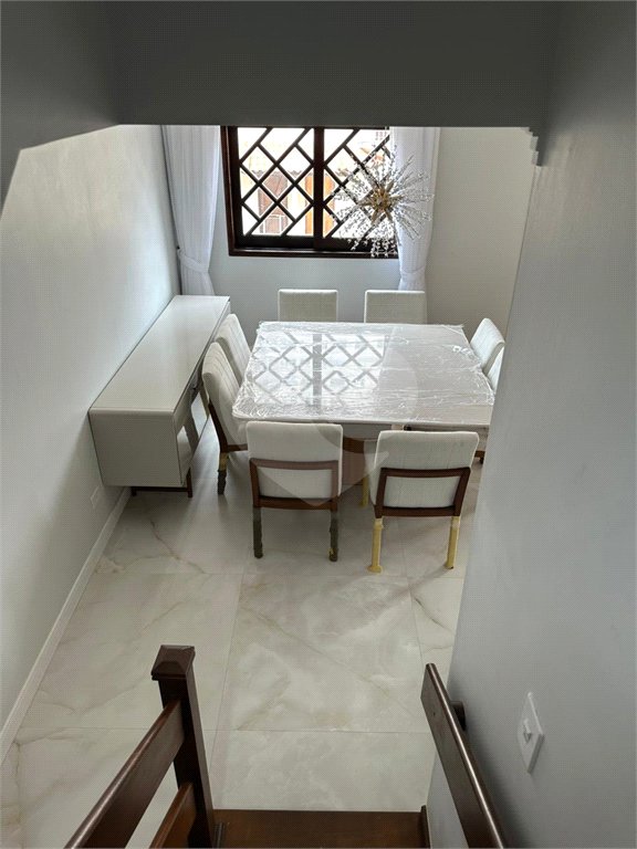 Casa à venda com 3 quartos, sendo 1 suíte, no condomínio Residencial Morada do Horto, São Paulo - SP