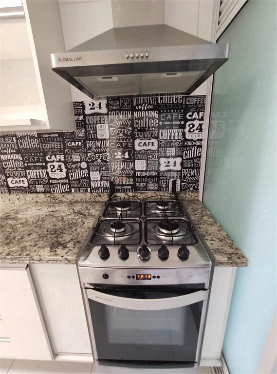 Apartamento à venda ou para alugar com 3 quartos, sendo 1 suíte, em Parque Reboucas, São Paulo, SP