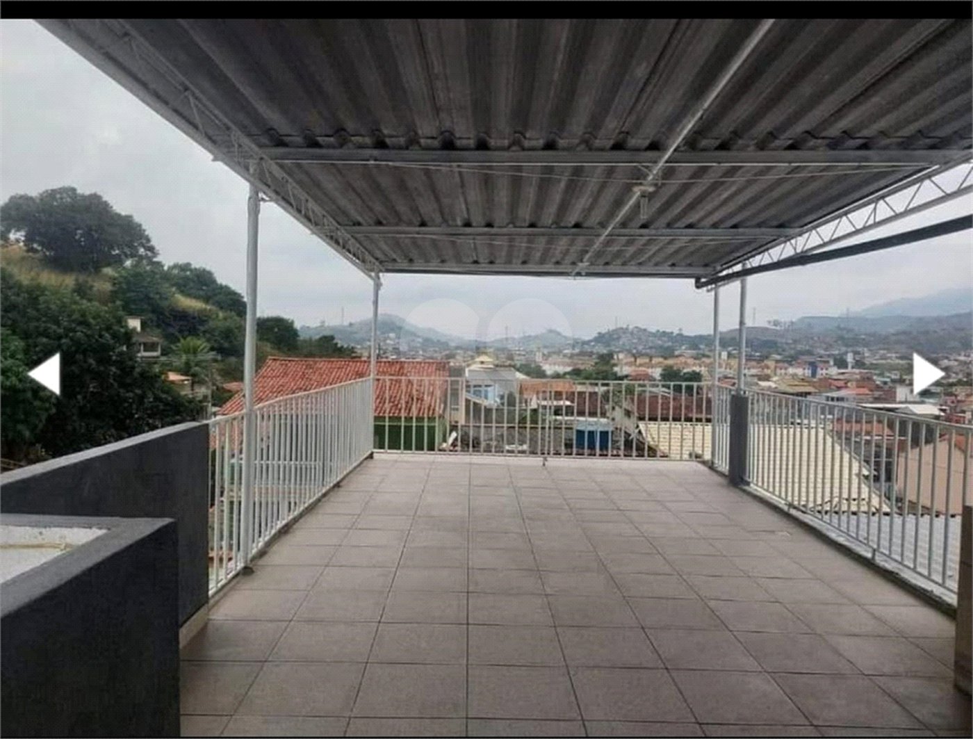 Casa à venda com 3 quartos em Campo Grande, Rio de Janeiro, RJ