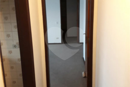 Apartamento à venda com 2 quartos em Vila Regente Feijó, São Paulo, SP