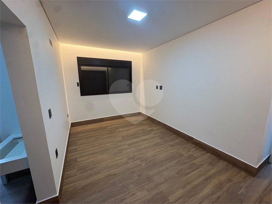 Casa à venda com 3 suítes no condomínio Alphaville Castello, Itu - SP