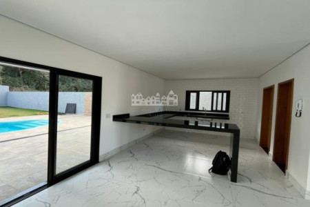 Casa à venda com 4 suítes em Loteamento Residencial Boa Vista, Atibaia, SP