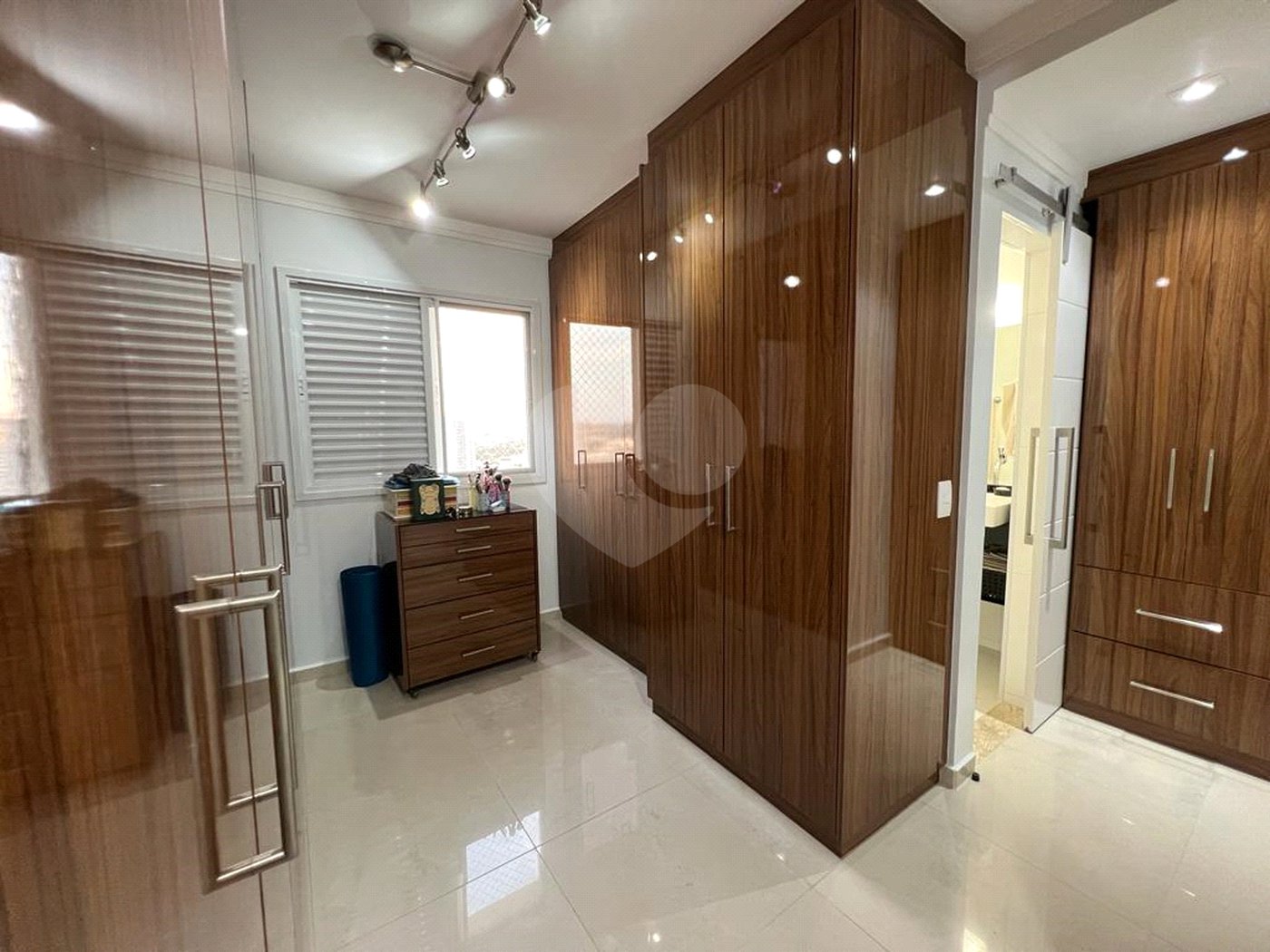 Apartamento à venda com 2 suítes em Jardim Portal da Colina, Sorocaba, SP