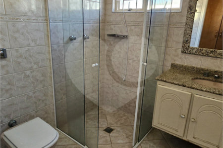 Sobrado à venda com 3 quartos, sendo 2 suítes, em Jardim Rossignatti, Indaiatuba, SP
