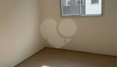 Apartamento à venda com 2 quartos, sendo 1 suíte,  em Mooca, São Paulo, SP