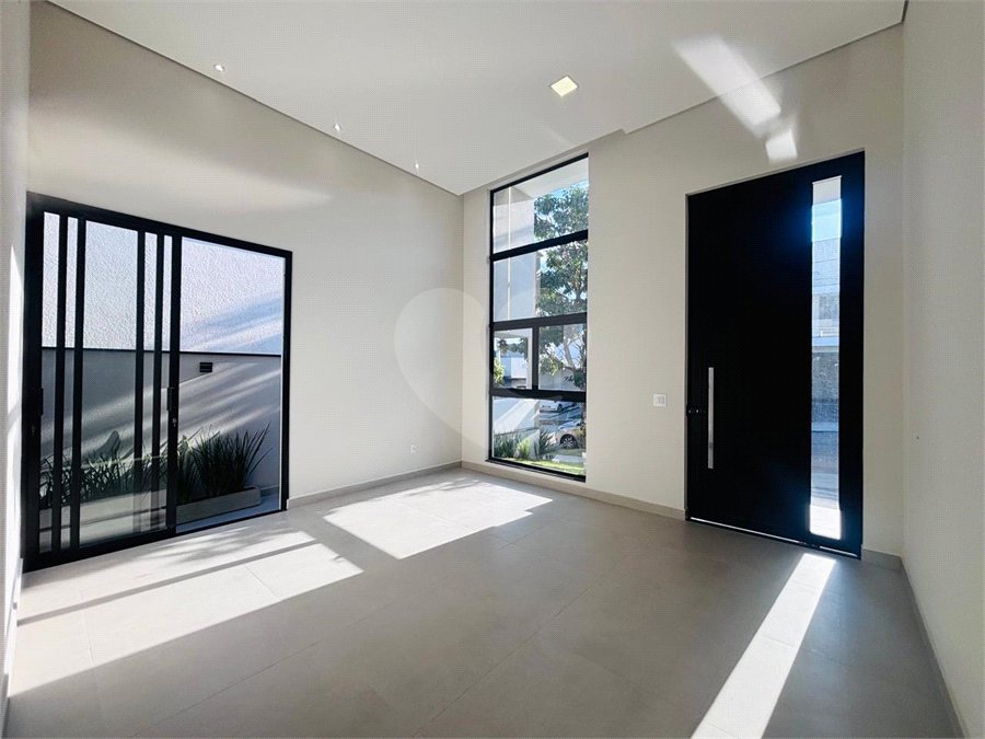 Casa à venda com 3 suítes no condomínio Residencial Chácara Ondina, Sorocaba - SP