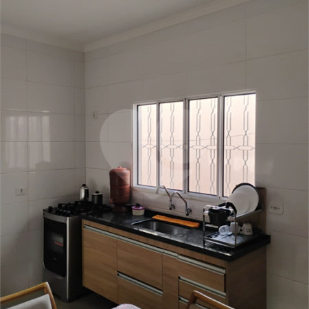 Sobrado à venda com 2 quartos, sendo 1 suíte,  em Vila Antonieta, São Paulo, SP