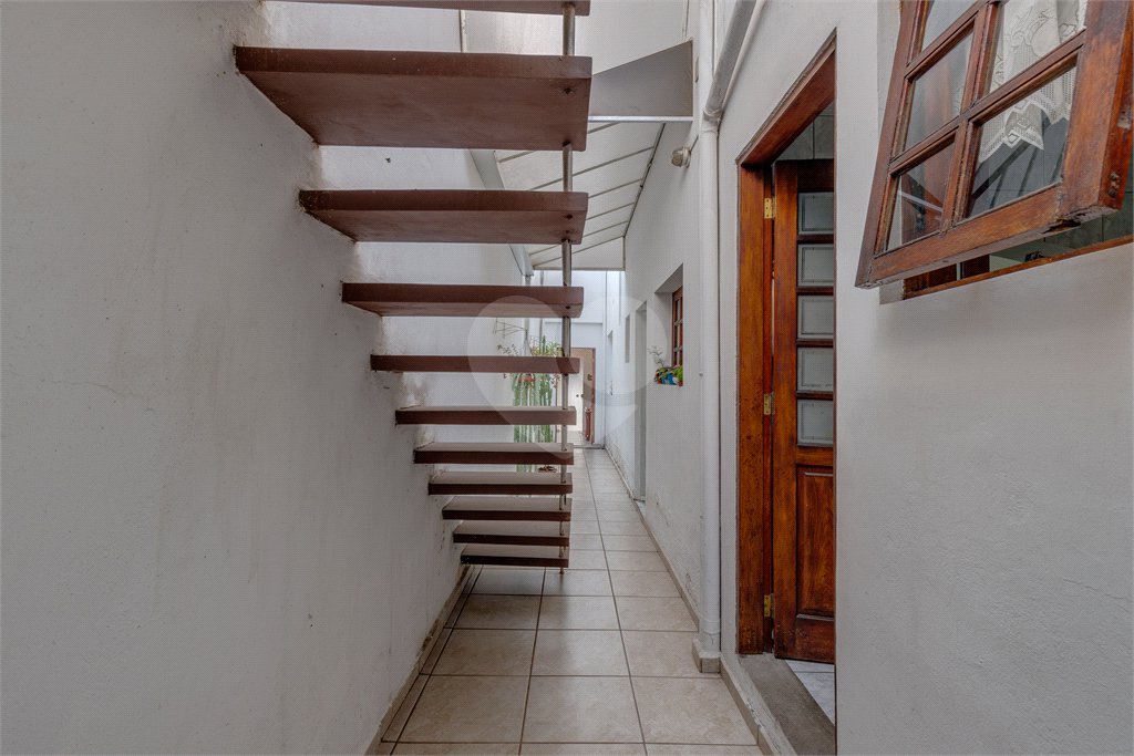 Sobrado à venda com 2 quartos em Chácara Monte Alegre, São Paulo, SP