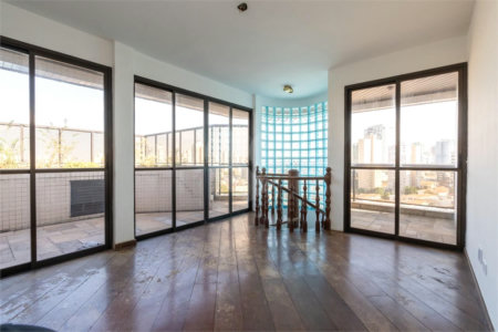 Apartamento à venda com 3 quartos, sendo 1 suíte, em Vila Mariana, São Paulo, SP