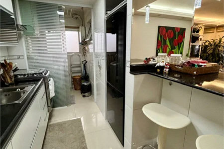 Apartamento à venda com 3 quartos, sendo 1 suíte,  em Água Branca, São Paulo, SP