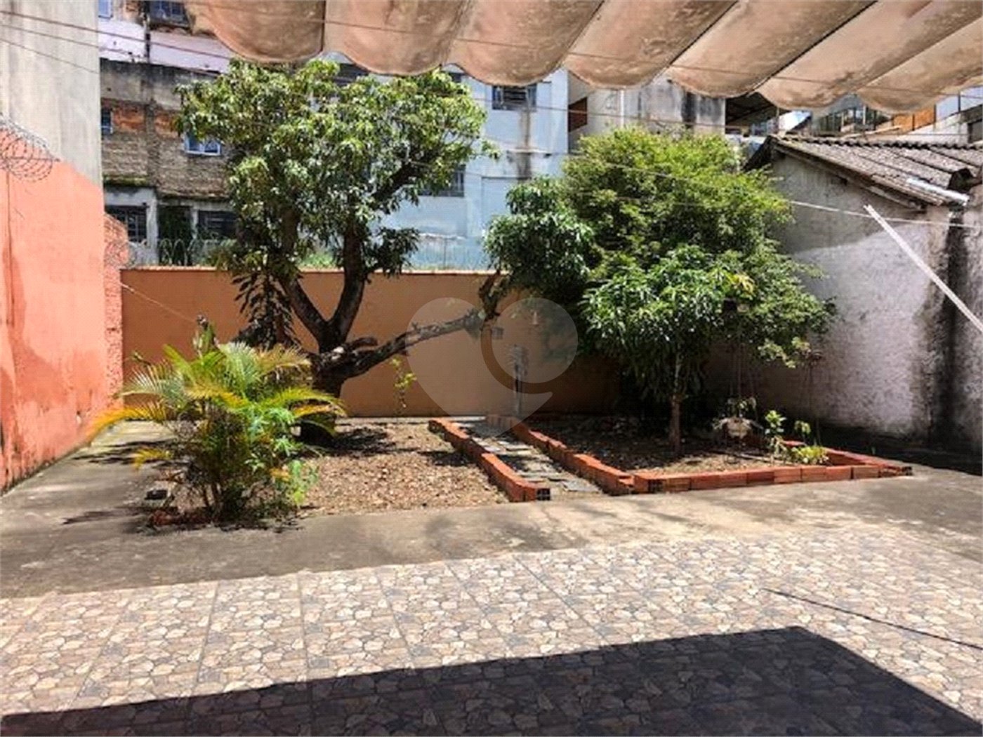 Sobrado à venda com 2 quartos em Vila Vitório Mazzei, São Paulo, SP