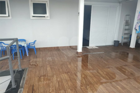 Casa à venda com 4 suítes no condomínio Okinawa, Paulínia - SP
