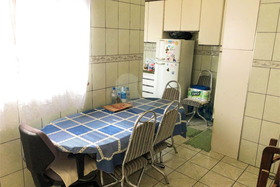Sobrado à venda com 5 quartos, sendo 1 suíte, em Parque Edu Chaves, São Paulo, SP