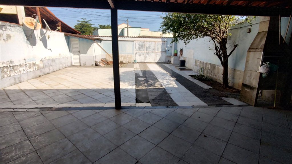 Casa à venda com 3 quartos, sendo 1 suíte, em Cosmos, Rio de Janeiro, RJ
