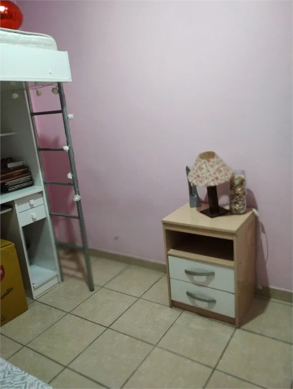 Sobrado à venda com 4 quartos, sendo 1 suíte, em Jardim Monte Kemel, São Paulo, SP
