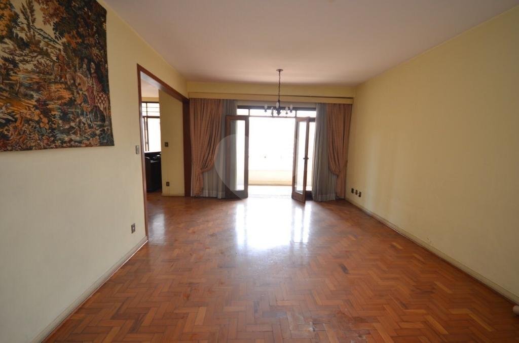 Apartamento à venda com 3 quartos, sendo 2 suítes, em República, São Paulo, SP