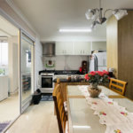 Apartamento à venda com 2 suítes em Vila Scarpelli, Santo André, SP