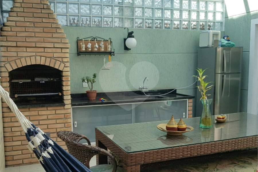 Sobrado à venda com 3 quartos, sendo 2 suítes, em Santana, São Paulo, SP