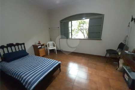 Casa à venda com 5 quartos, sendo 1 suíte,  em Jardim Anhangüera, Ribeirão Preto, SP