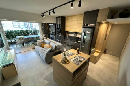 Apartamento à venda com 1 suíte em Indianópolis, São Paulo, SP