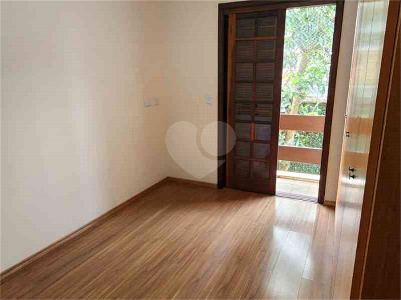 Casa à venda ou para alugar com 4 quartos, sendo 1 suíte,  em Tremembé, São Paulo, SP