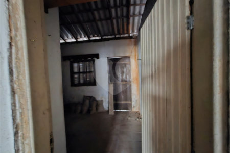 Casa à venda com 2 quartos, sendo 1 suíte, em Vila Galvão, Guarulhos, SP